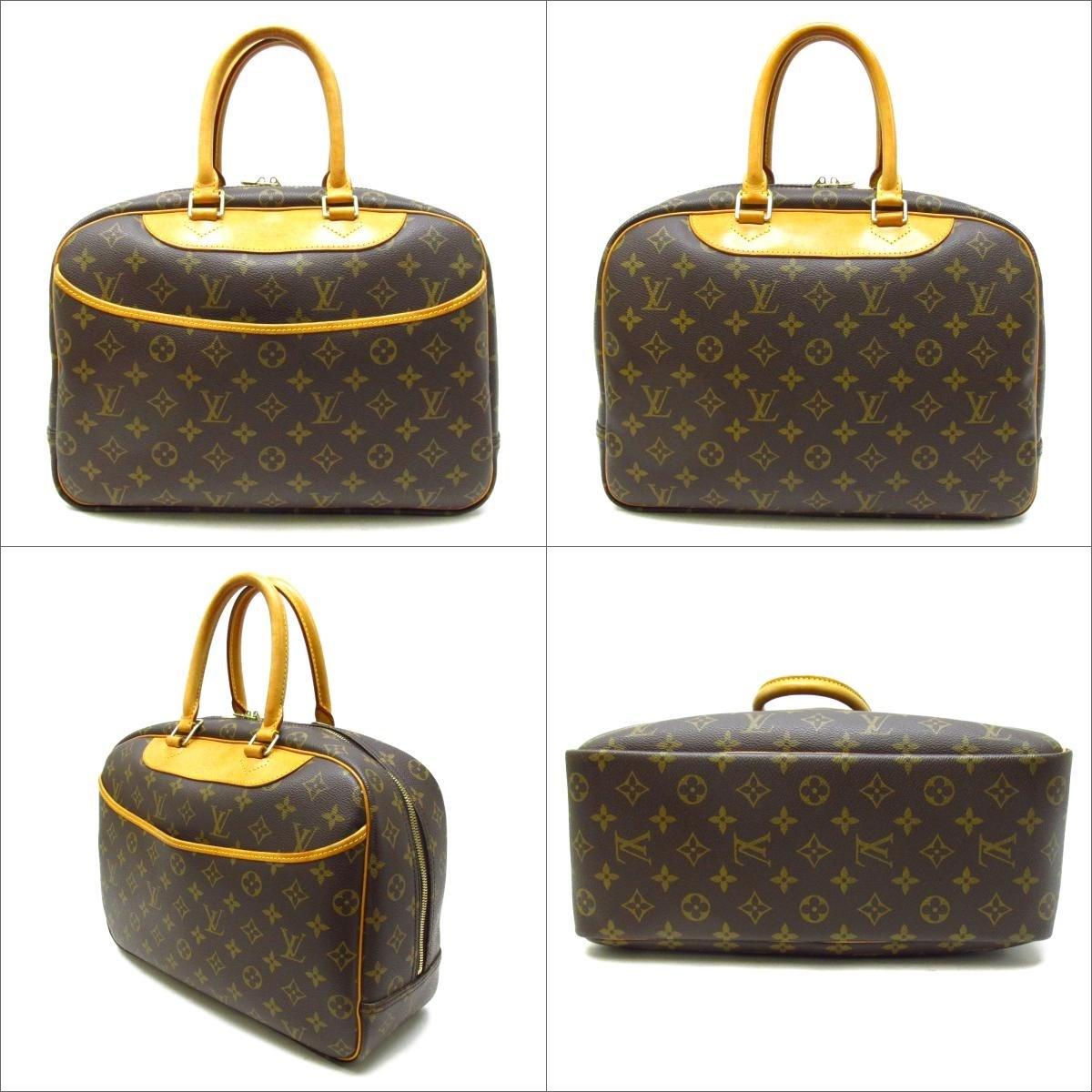 Used Louis Vuitton Toiletry Bag - 17 For Sale on 1stDibs  lv toiletry bag,  vintage louis vuitton toiletry bag, toiletry louis vuitton makeup bag