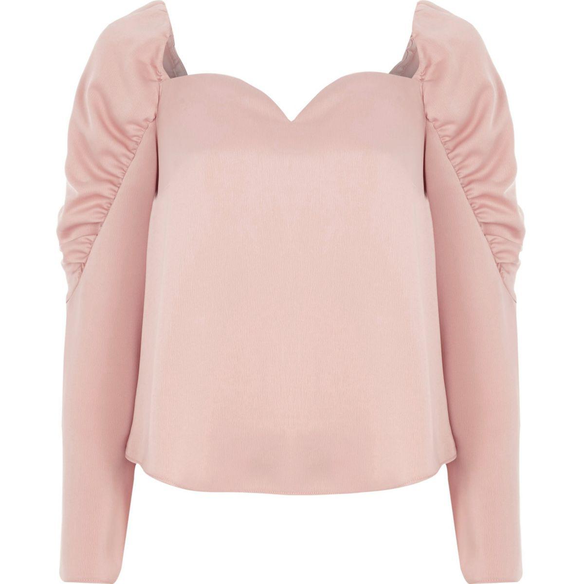 sweetheart puff sleeve top