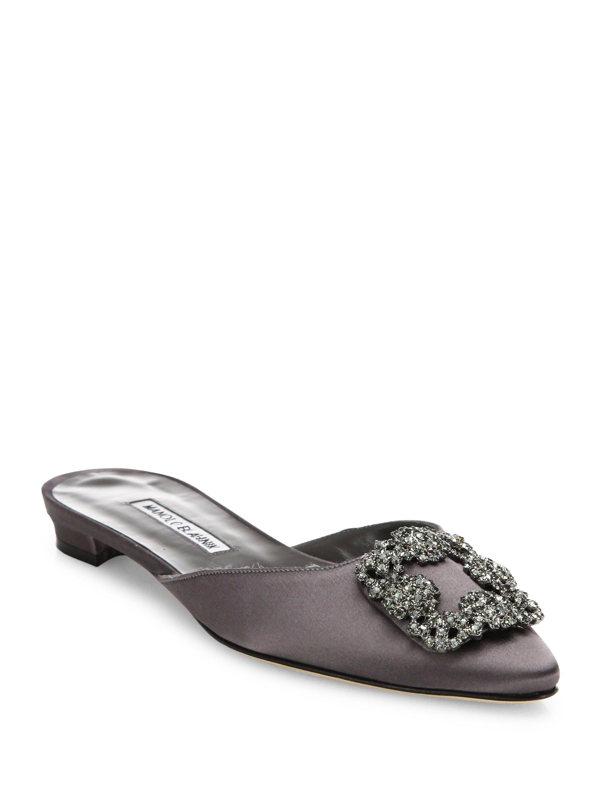 manolo blahnik hangisi flat mule