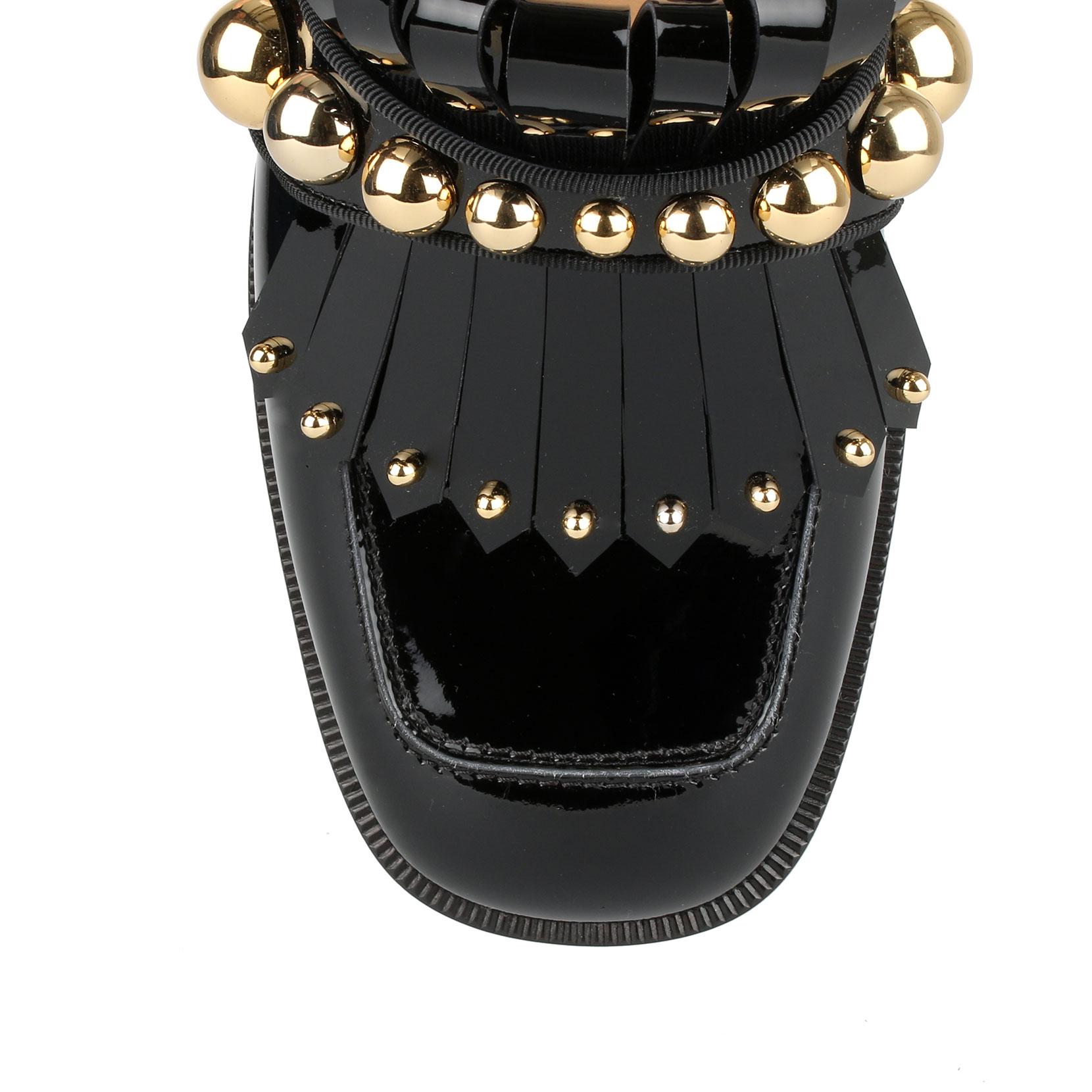 Christian Louboutin Mula Moda Christian Louboutin Mula Moda