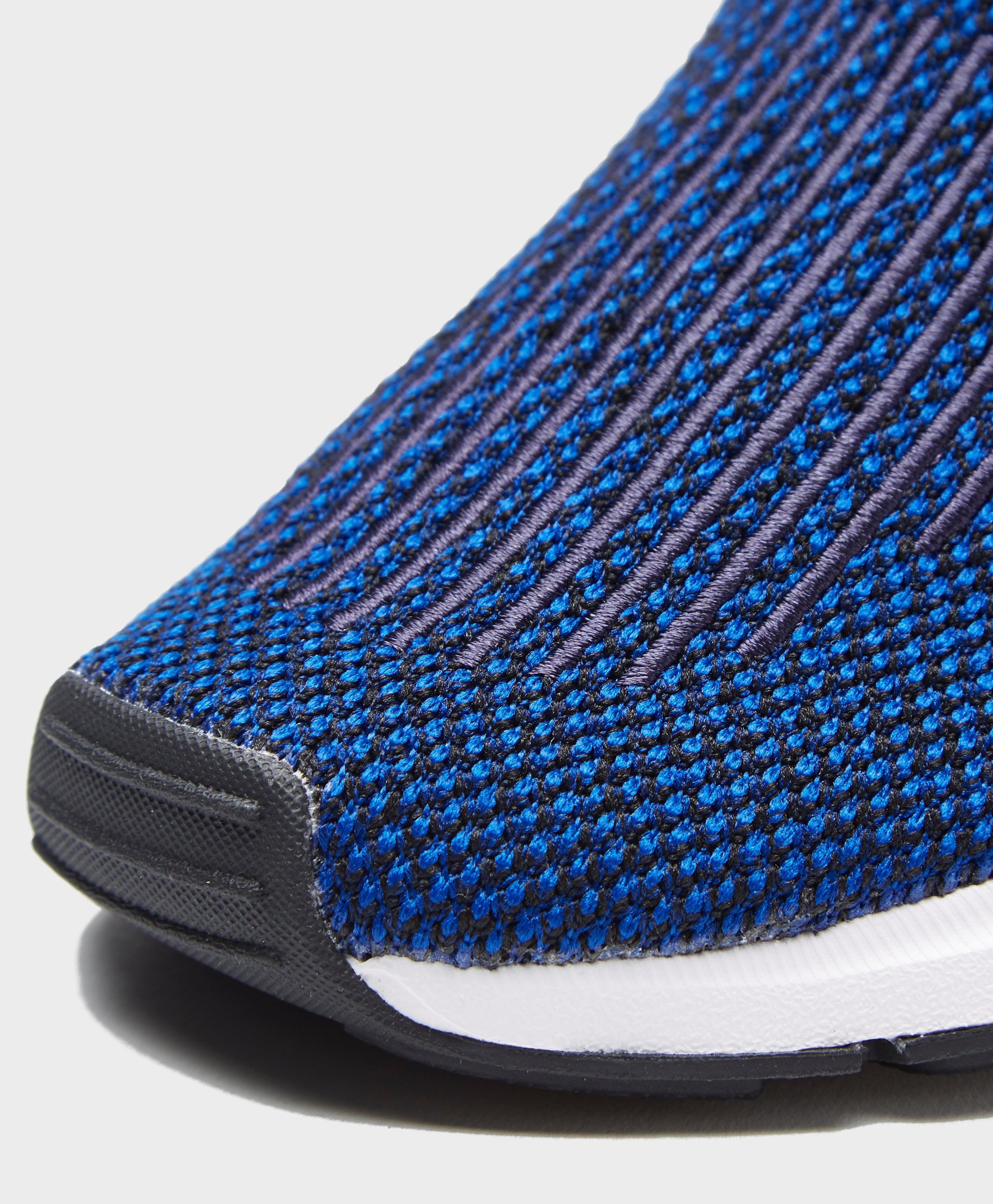 adidas swift run blue and white