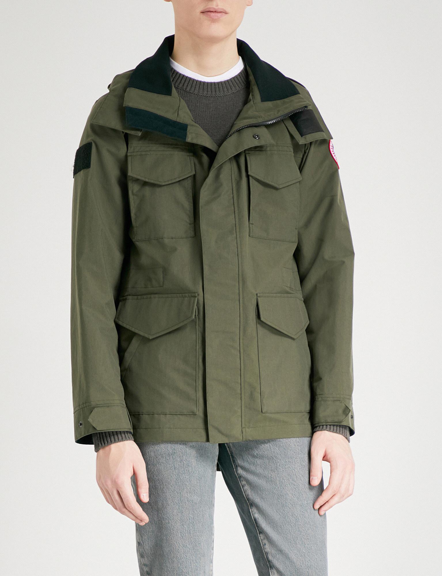 canada goose voyager hooded parka jacket canada goose voyager hooded parka jacket