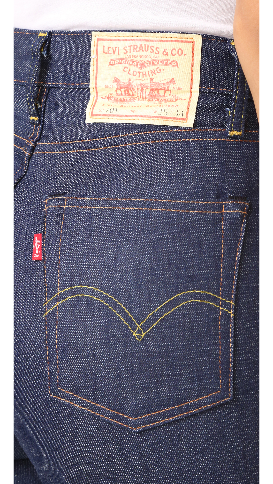 levi's 701 skinny jeans