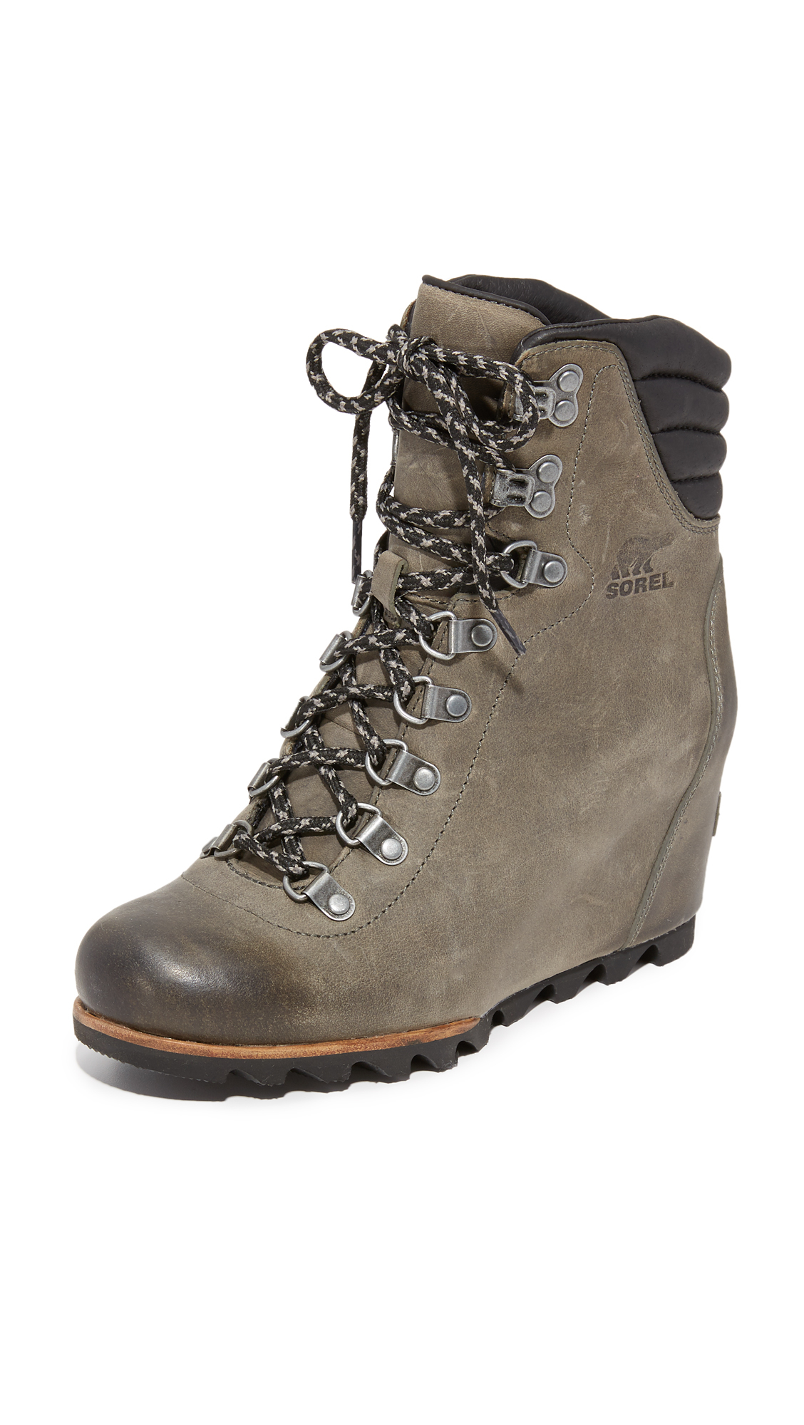 sorel conquest leather wedge boots