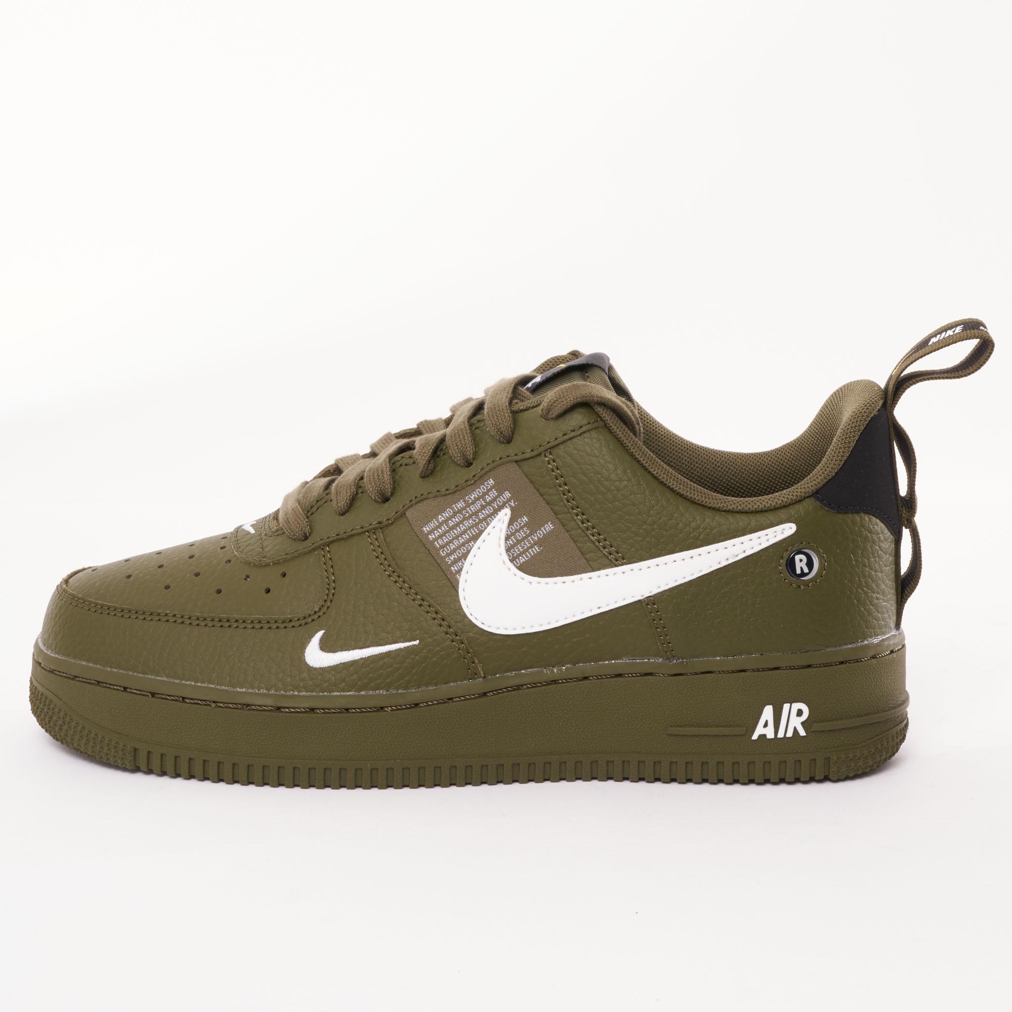 Nike Green Air Force 1 Utility Trainers for men Nike Green Air Force 1 Utility Trainers for men