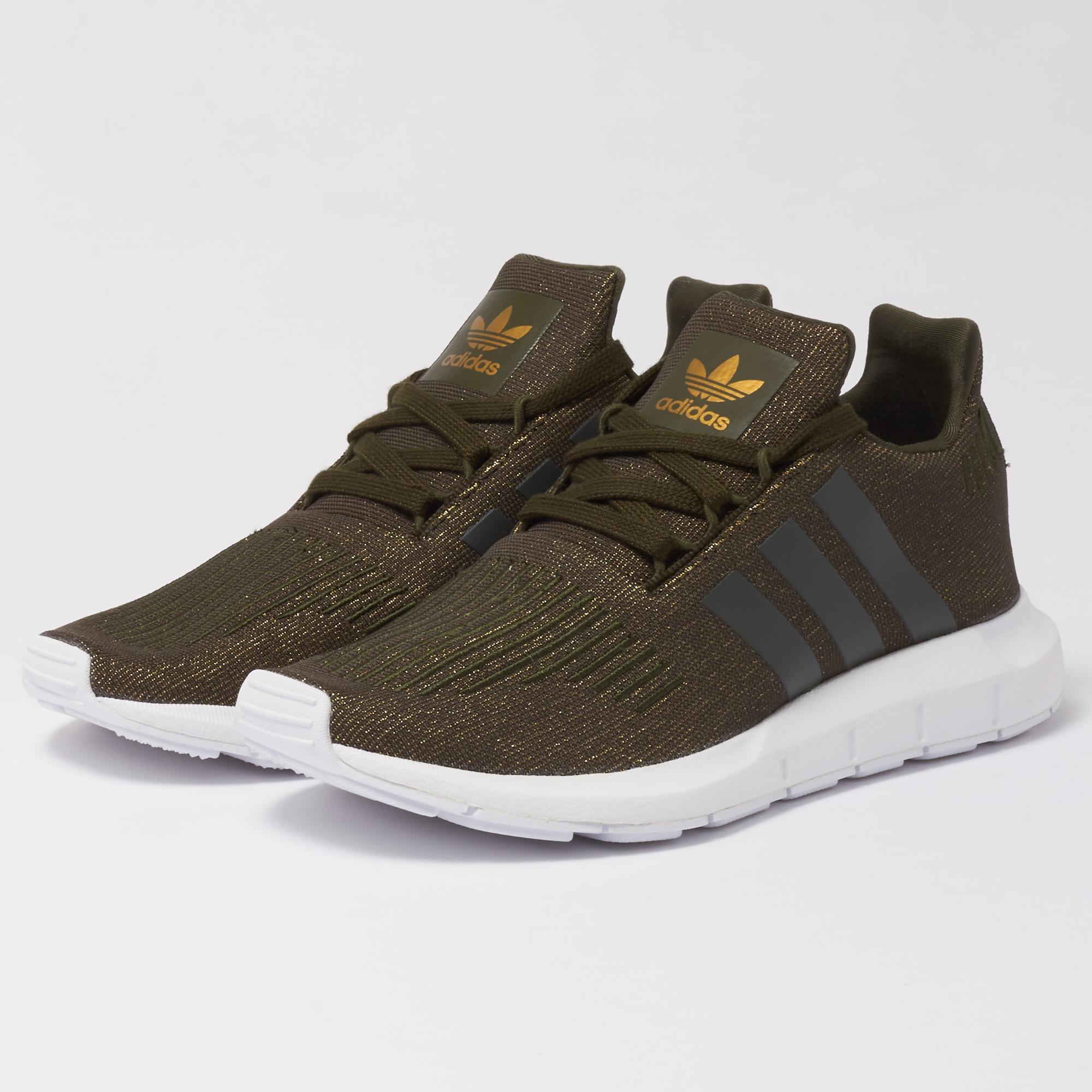 Lyst - Adidas Originals Wmns Swift Run Trainers - Night Cargo in Green