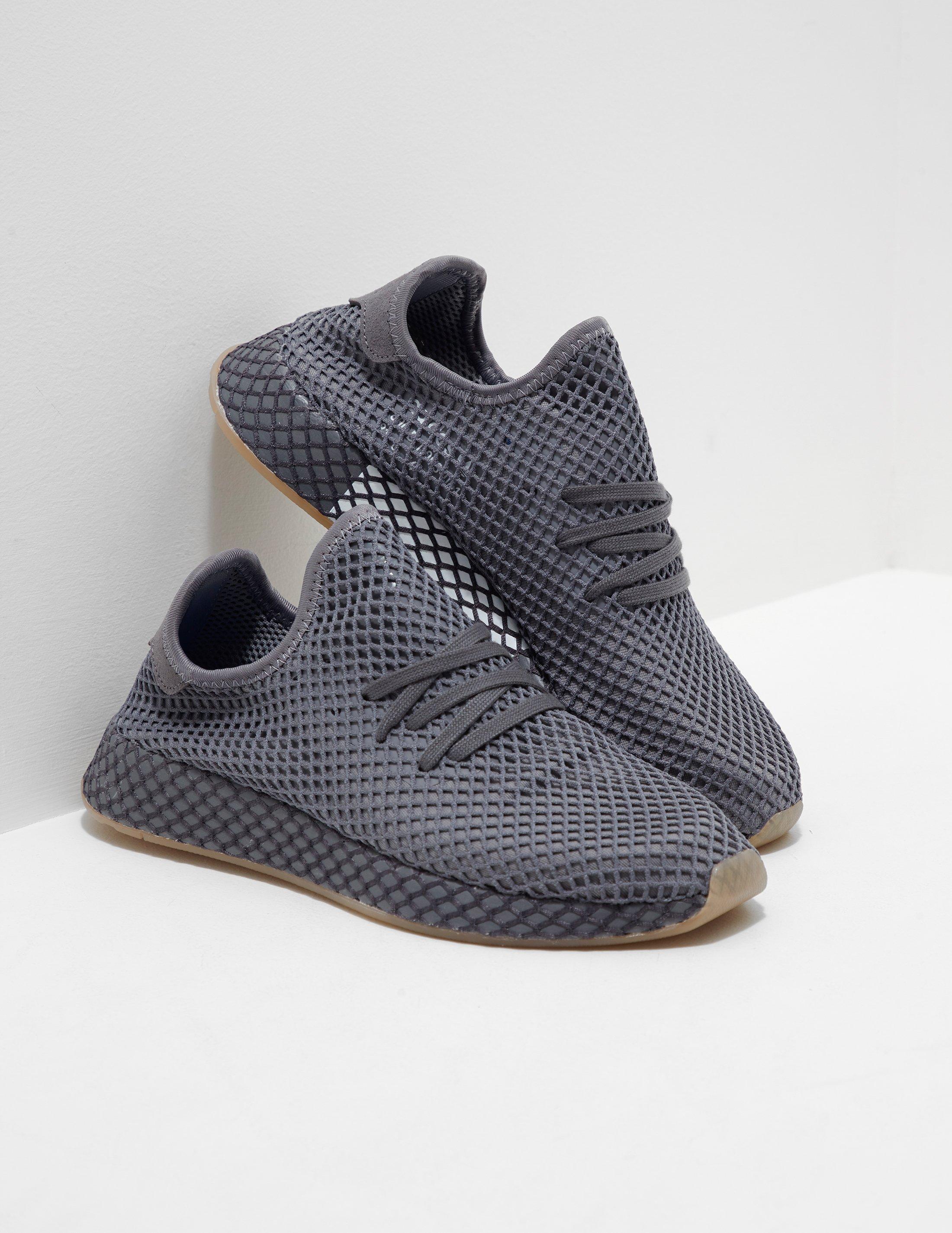 adidas trainers for men deerupt adidas trainers for men deerupt