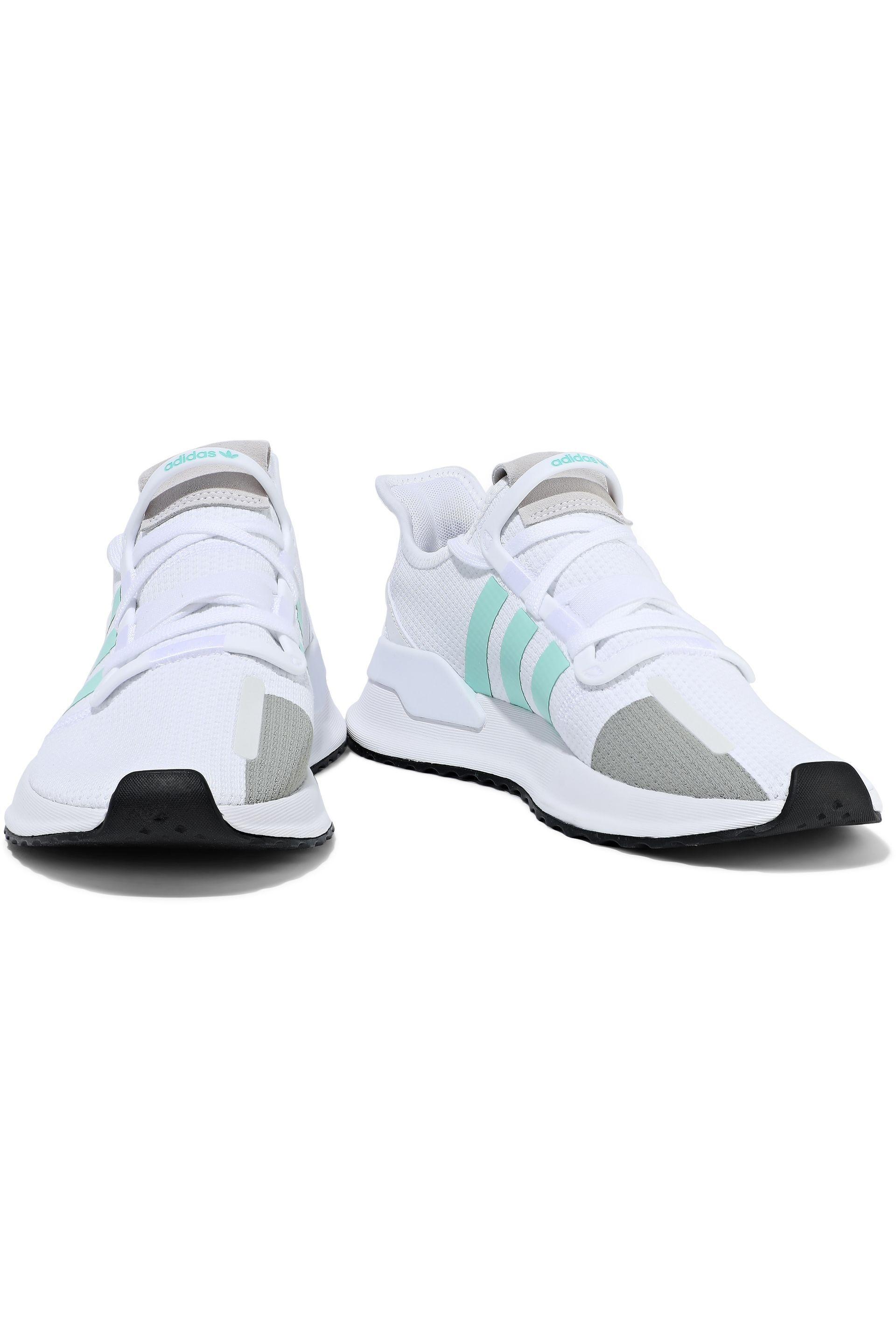 white adidas u_path run