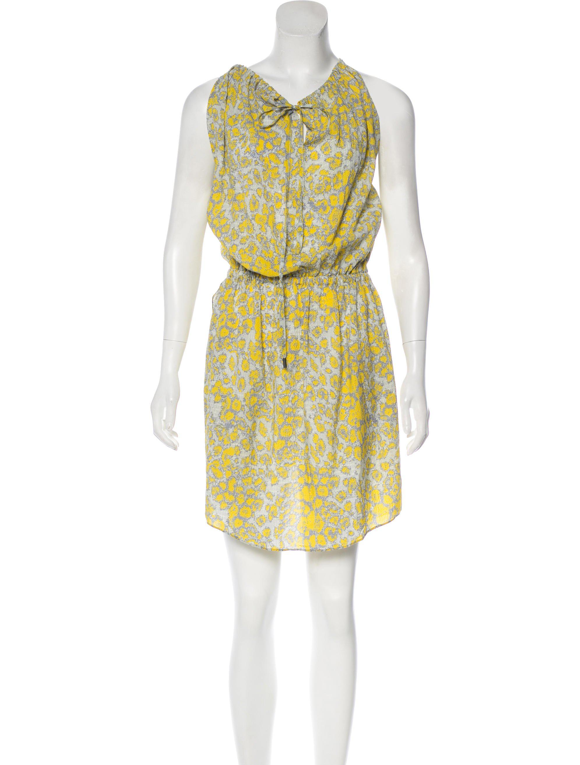 10 Knee Length Grey Dress