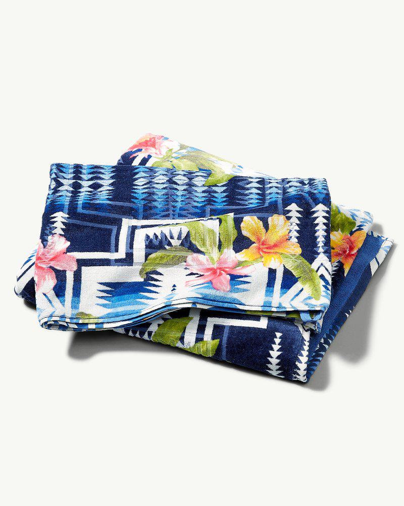 Tommy Bahama & Pendleton® Aloha Harding Beach Towel in Blue Lyst