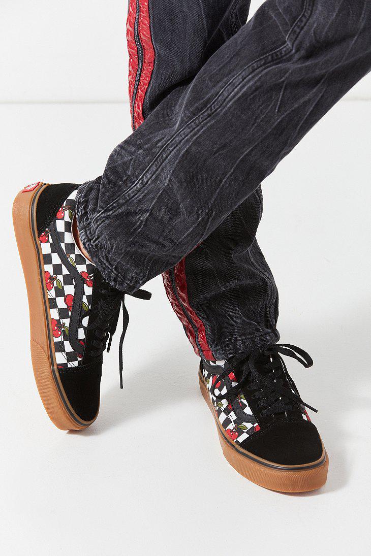 vans old skool checkerboard cherry vans old skool checkerboard cherry
