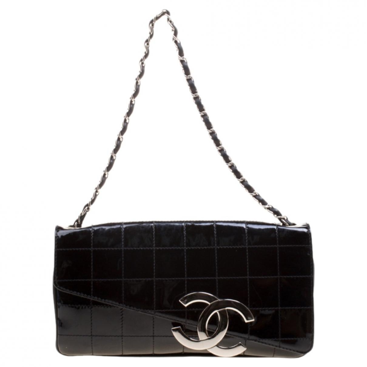 Chanel Black Patent Leather Clutch Bag in Black - Lyst