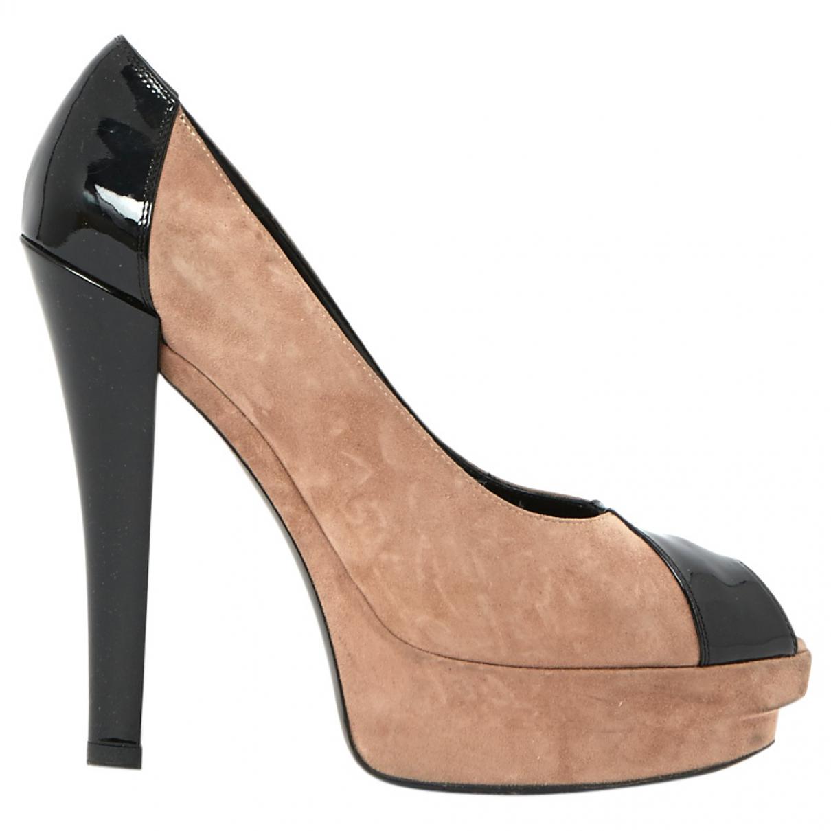 Lyst - Louis Vuitton Pre-owned Pumps in Natural
