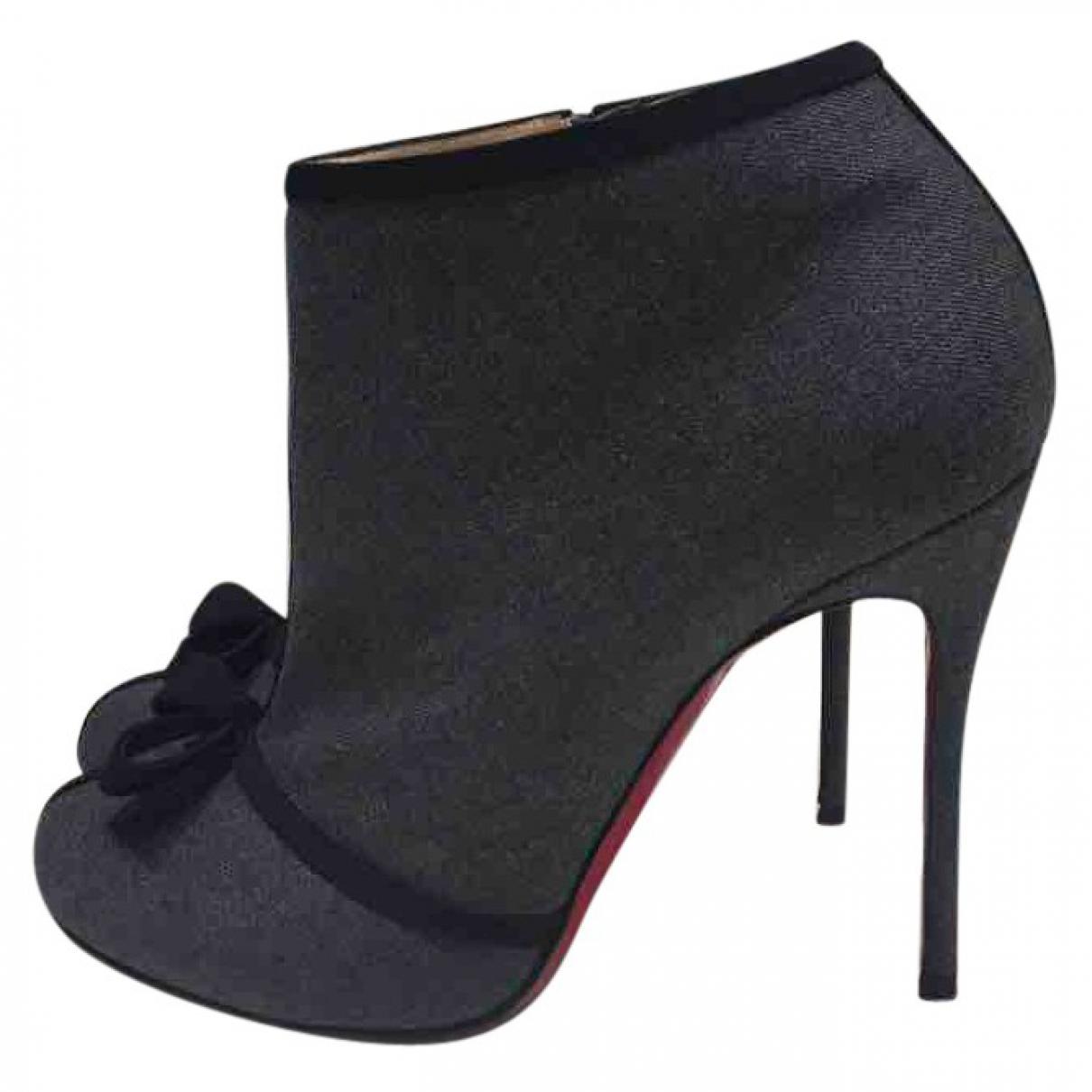 louboutin low boots pas cher louboutin low boots pas cher
