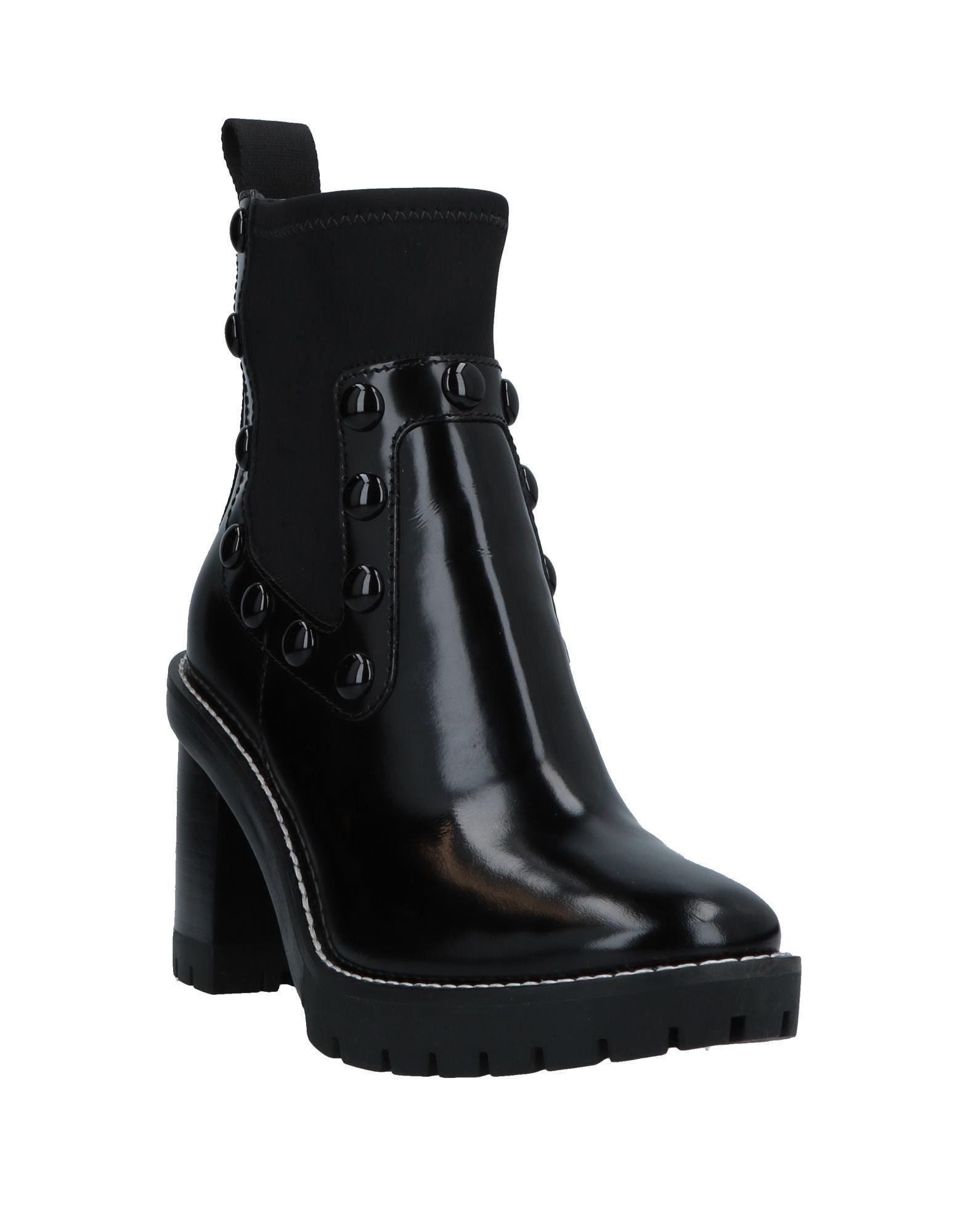 tory burch black boots size 8