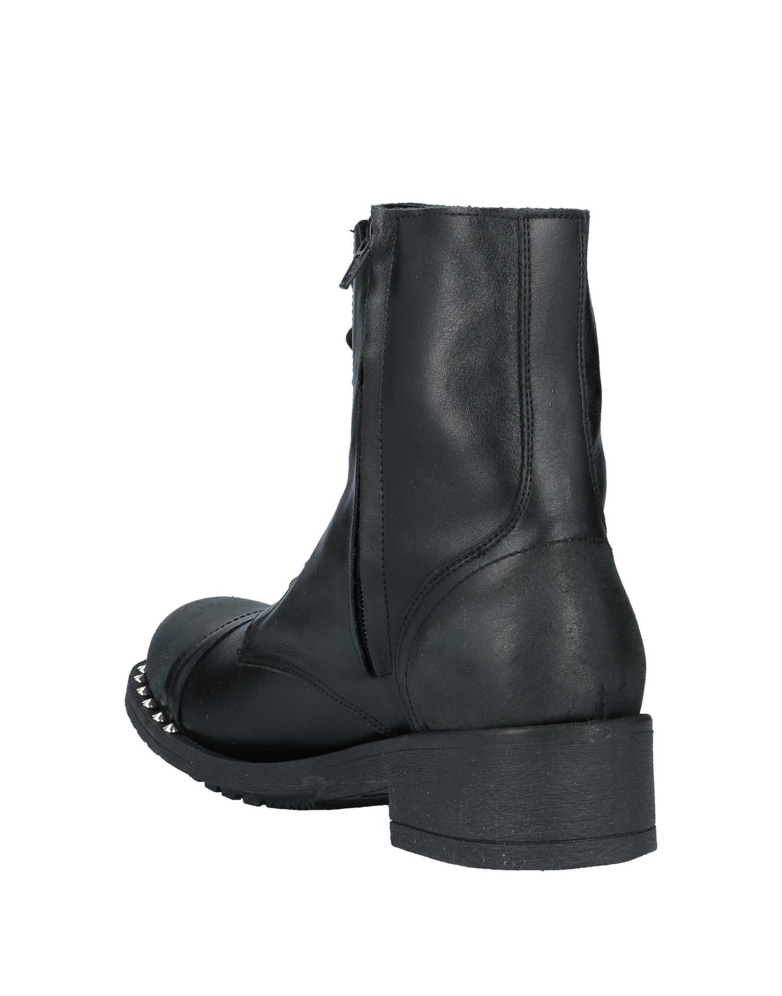 Ovye' By Cristina Lucchi Ankle Boots in Black - Lyst