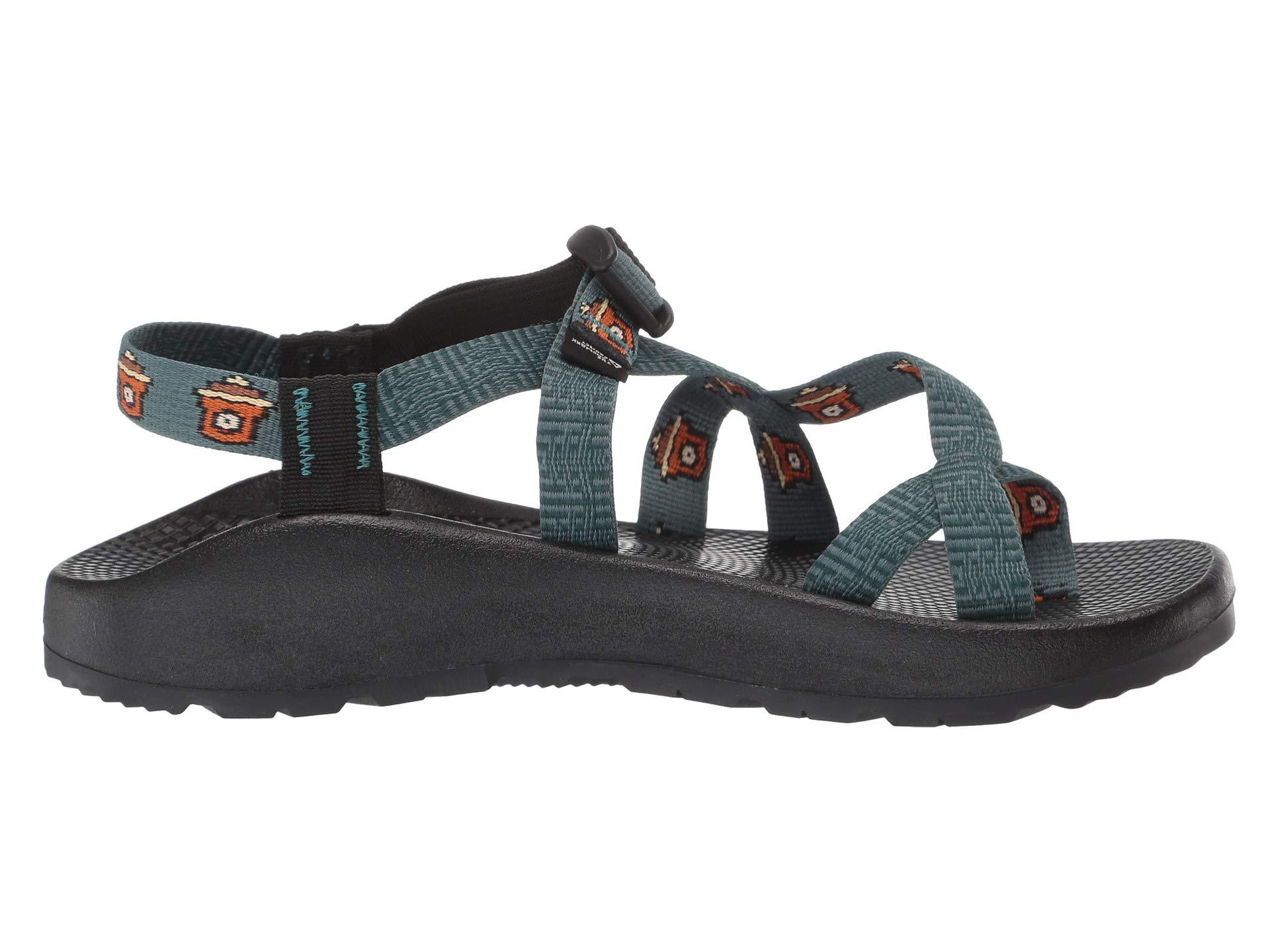 water shoe brands